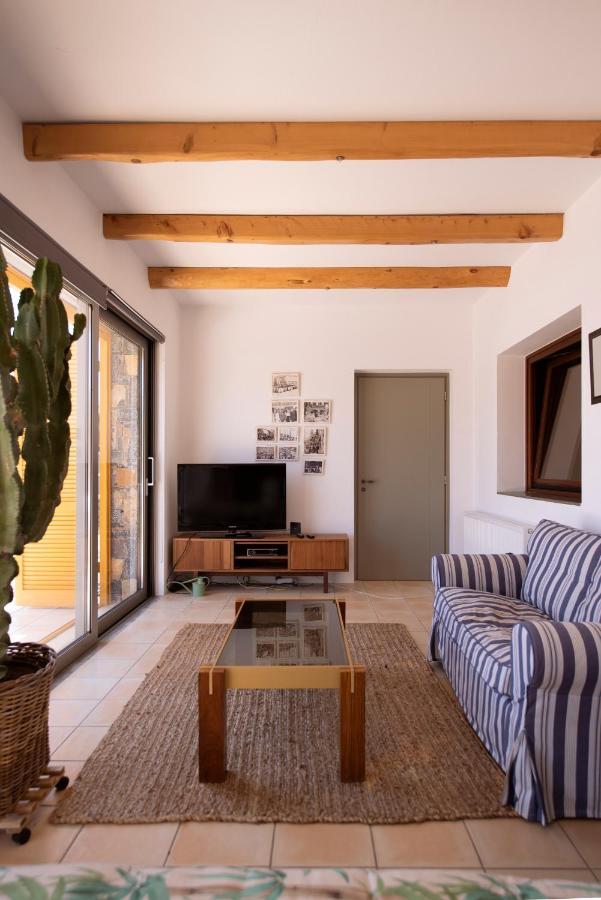 Villa Aiolos: Above The Sea, Within Agios Nikolaos Ngoại thất bức ảnh