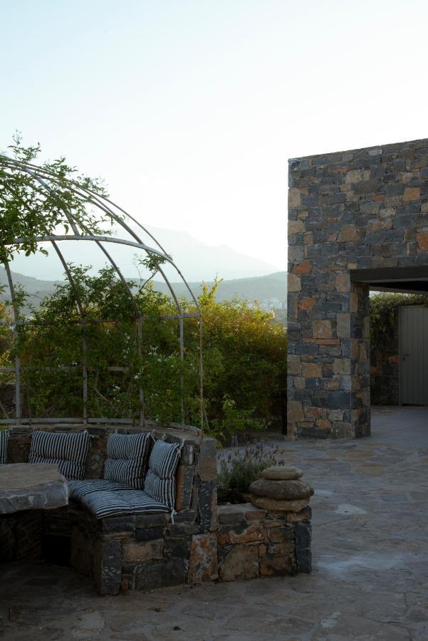 Villa Aiolos: Above The Sea, Within Agios Nikolaos Ngoại thất bức ảnh